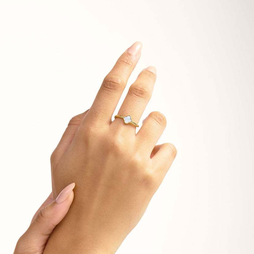 Mini Pearl Clover Ring & Earrings Set (Gold)