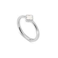 Fine Mini Pearl Clover Ring (Silver)