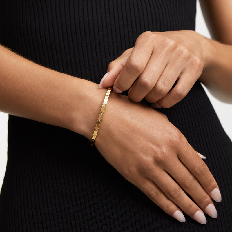 Crystal Heart Bangle (Gold)